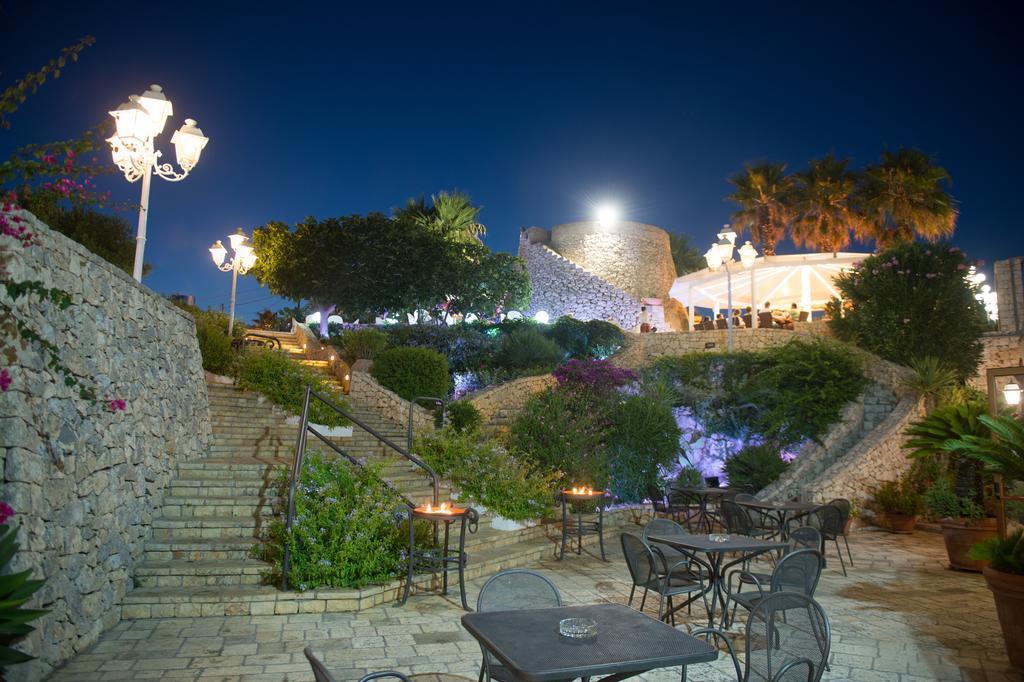 Hotel Ristorante Panoramico Castro  Buitenkant foto